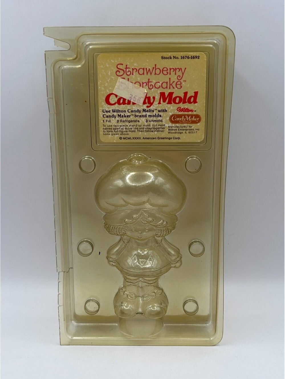 Wilton 1676-1692 chocolate candy mold Strawberry Shortcake Amber 1983